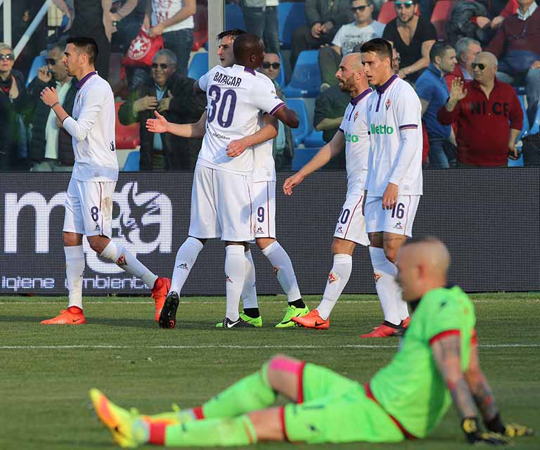 CROTONE-FIORENTINA 19-03-2017. ESULTANZA DOPO IL GOL DI NIKOLA KALINIC. GALASSI SILVANO