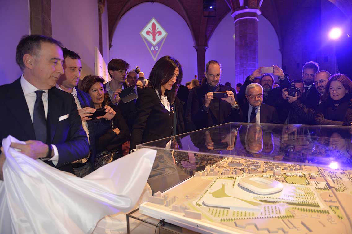 Plastico Nuovo Stadio