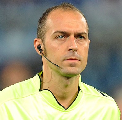 A Crotone arbitra il severo Pairetto: 8 espulsioni e 8 rigori in 17 gare di A