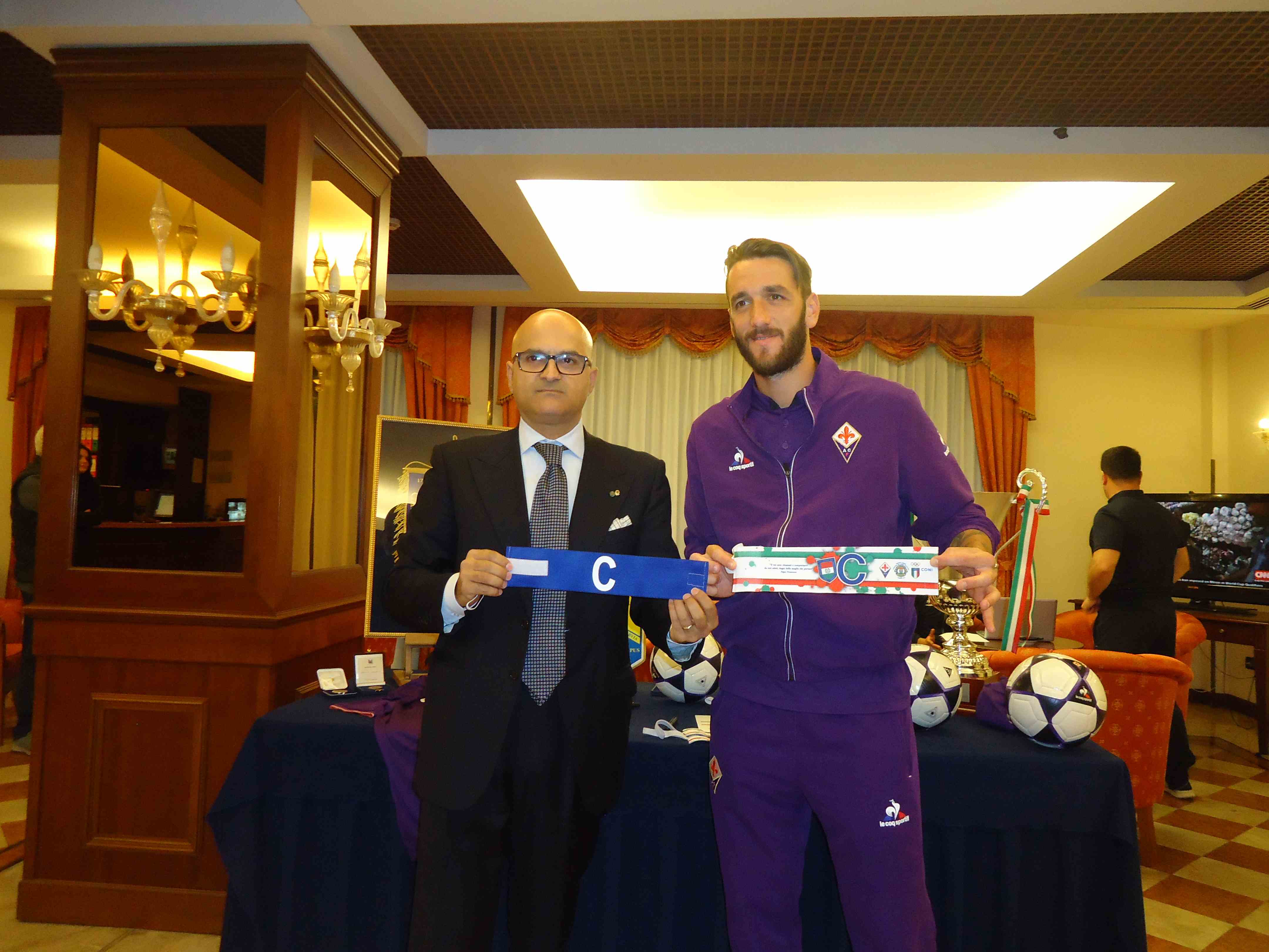 Una fascia speciale per Gonzalo Rodriguez contro il Sassuolo (FOTO)