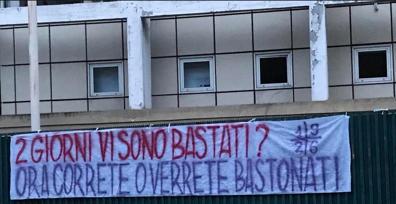 Nuovo striscione al Franchi: "2 giorni vi sono bastati? Ora correte o verrete bastonati"