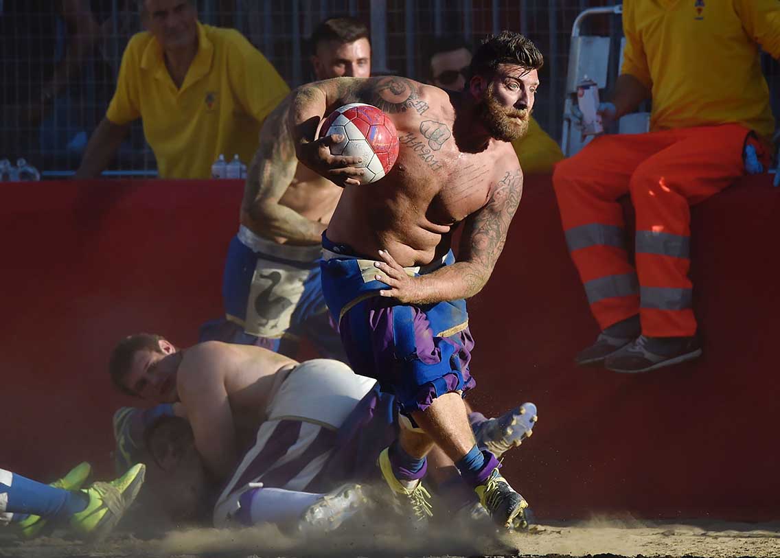 Calcio storico, gli Azzurri danno forfait per protesta contro le squalifiche