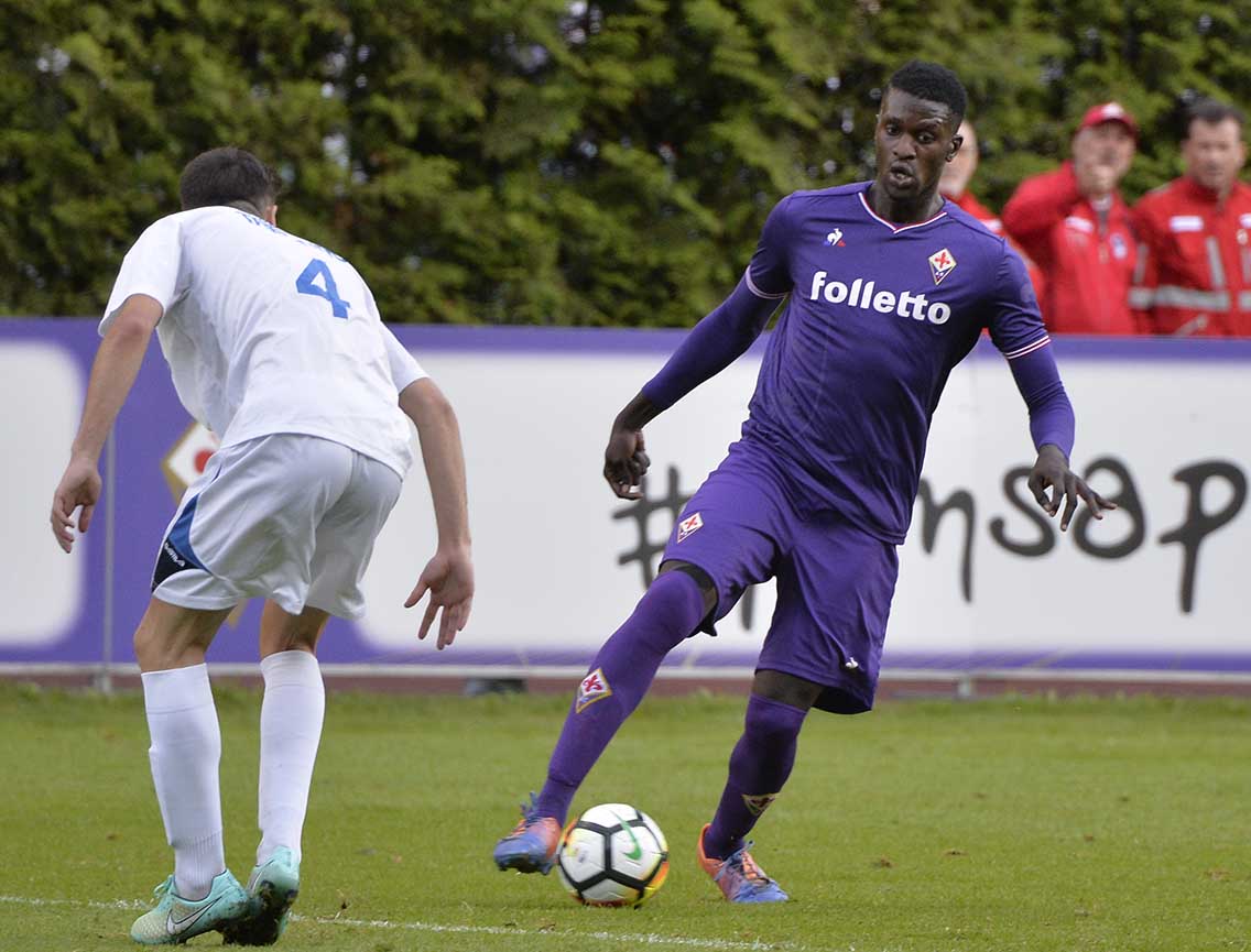 Diakhate: "Solo Dio può fermarmi", e posta una foto mentre marca Ibra (FOTO)