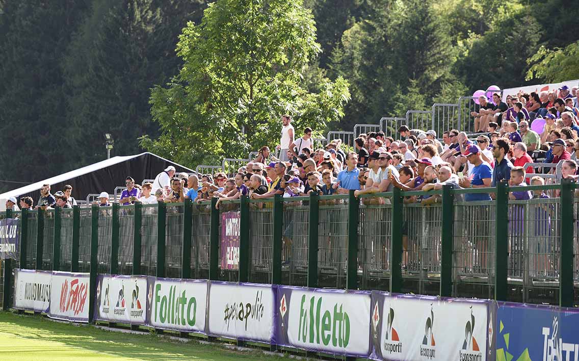 Tifosi Allenamento Fiorentina a Moena 2017