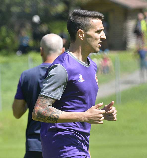 Moena Vecino