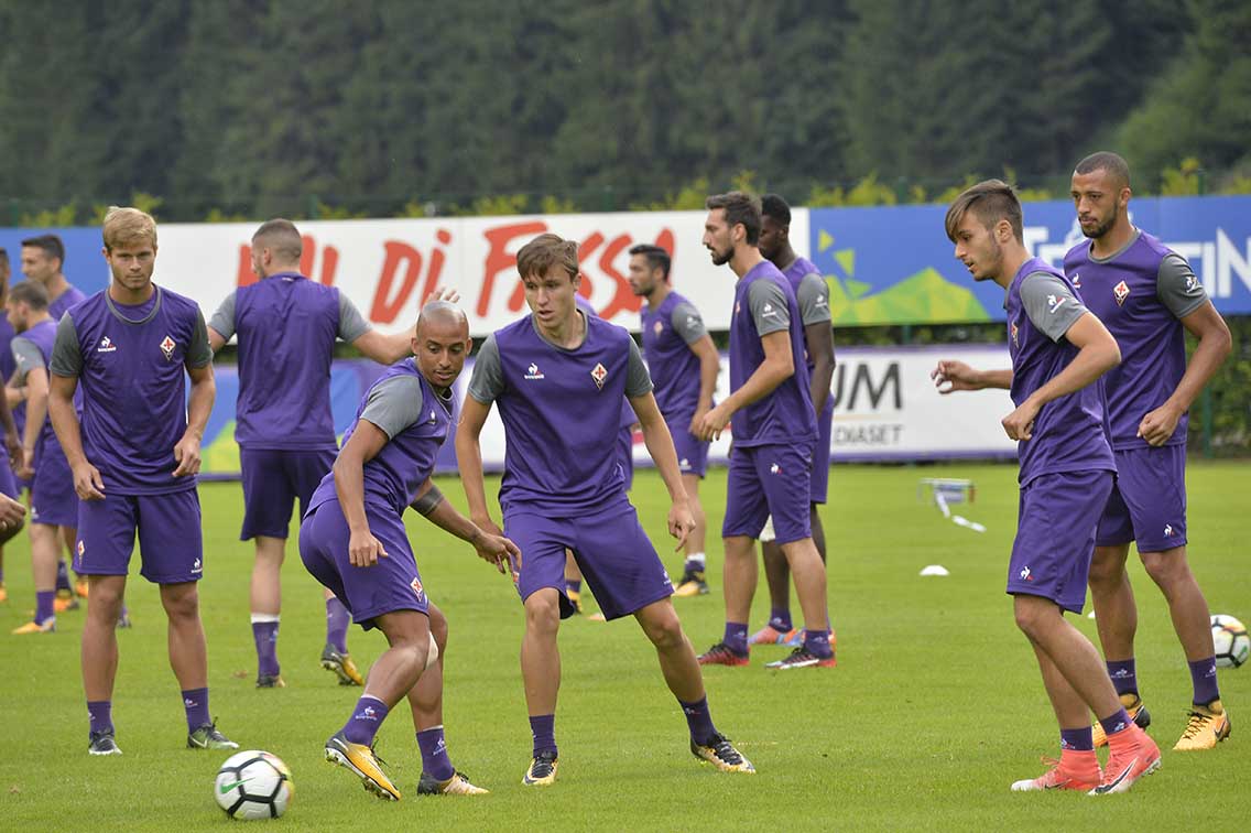 Moena, allenamento mattutino: parte atletica. Ci sono Vecino e Chiesa (VIDEO)