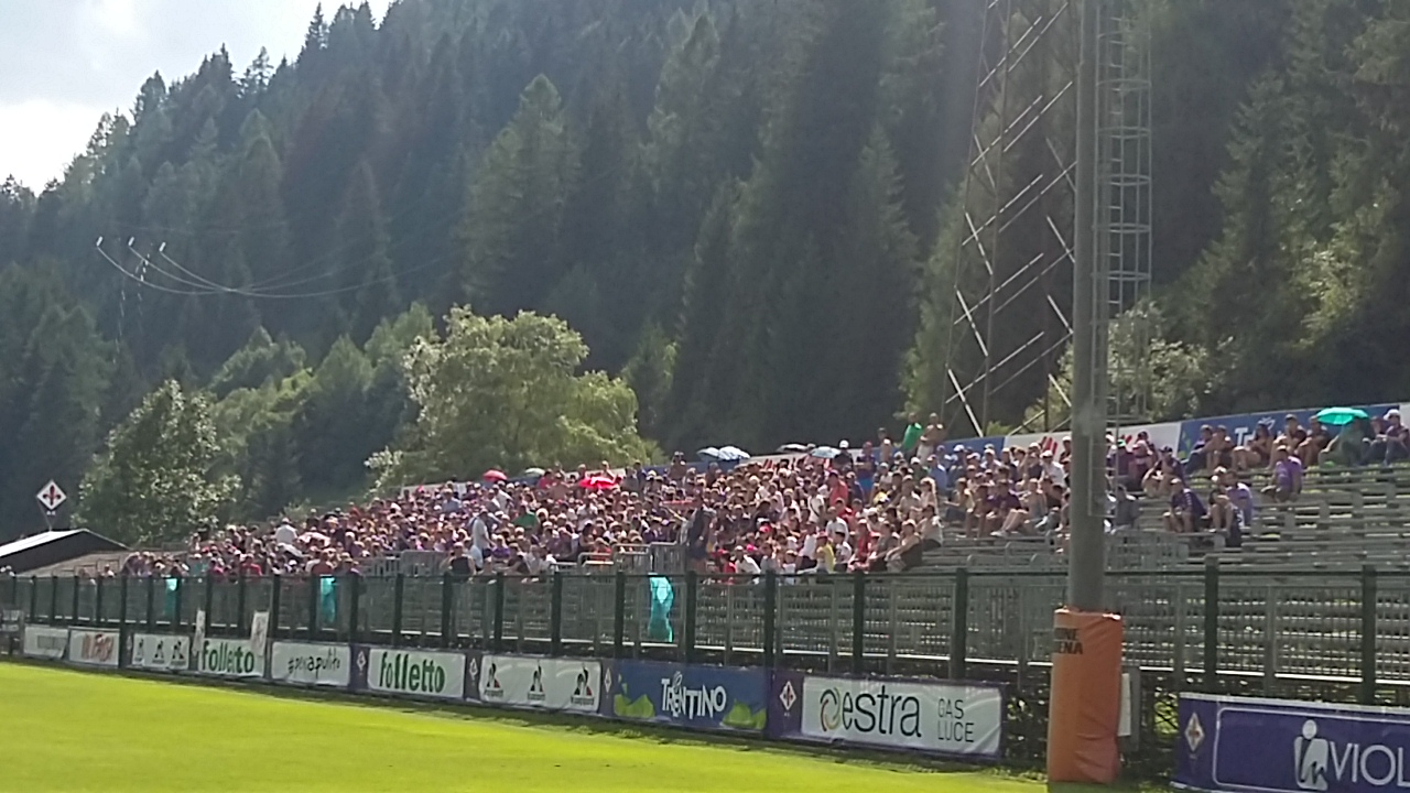Fiorentina - Bari a Moena, tifosi