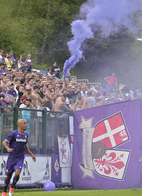 Fiorentina - Bari a Moena, tifosi