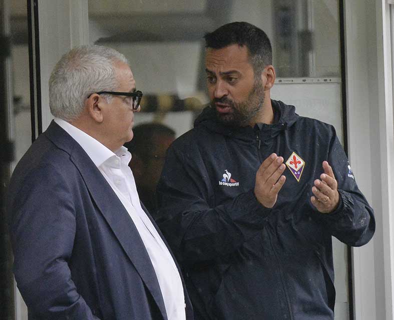 Il programma della giornata: allenamento mattutino, alle 10 conferenza Corvino-Freitas