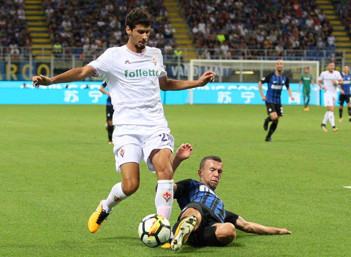 INTER-FIORENTINA CAMPIONATO SERIE A 20-08-2017. GIL DIAS IN AZIONE. GALASSI SILVANO