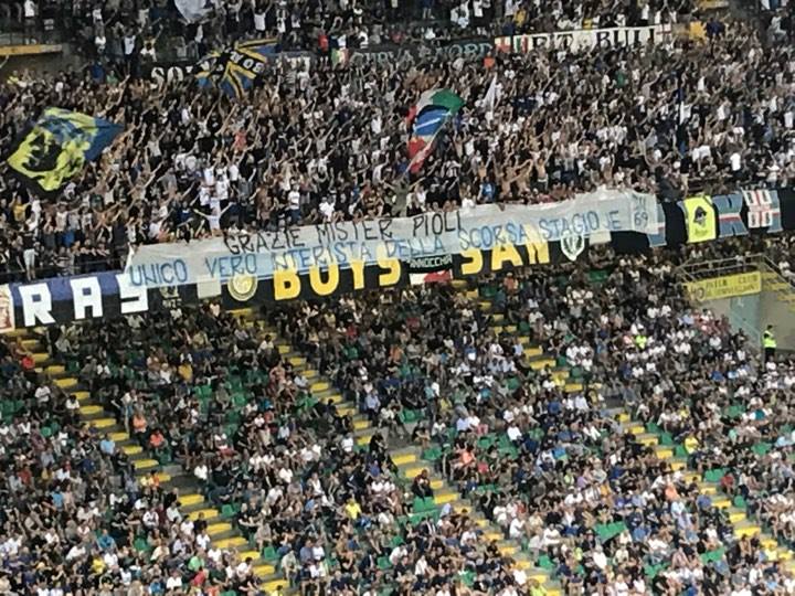 Da San Siro, striscione dei tifosi nerazzurri per Pioli (FOTO)