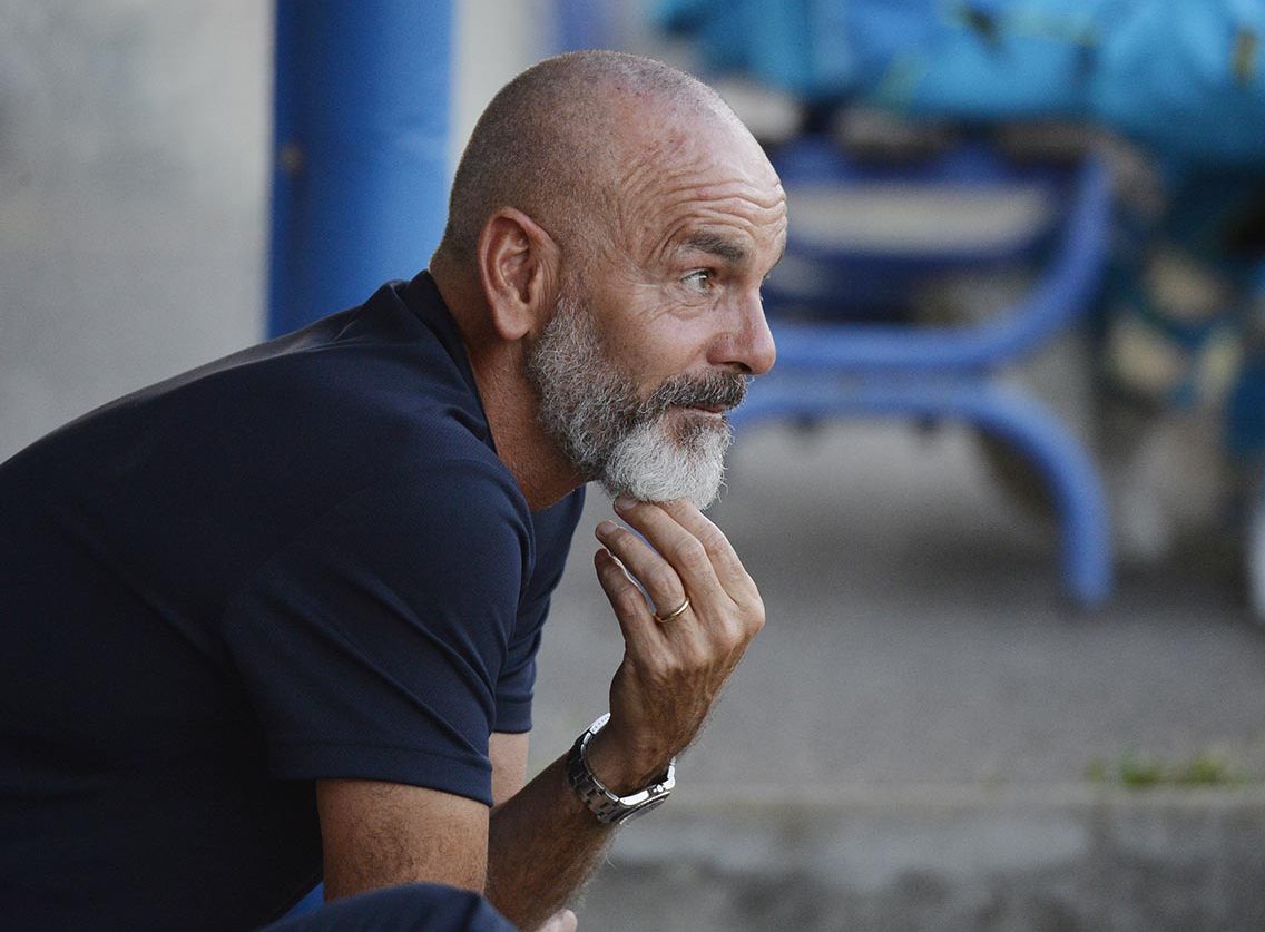Fiorentina, potenziamento muscolare e possesso palla nell'allenamento mattutino