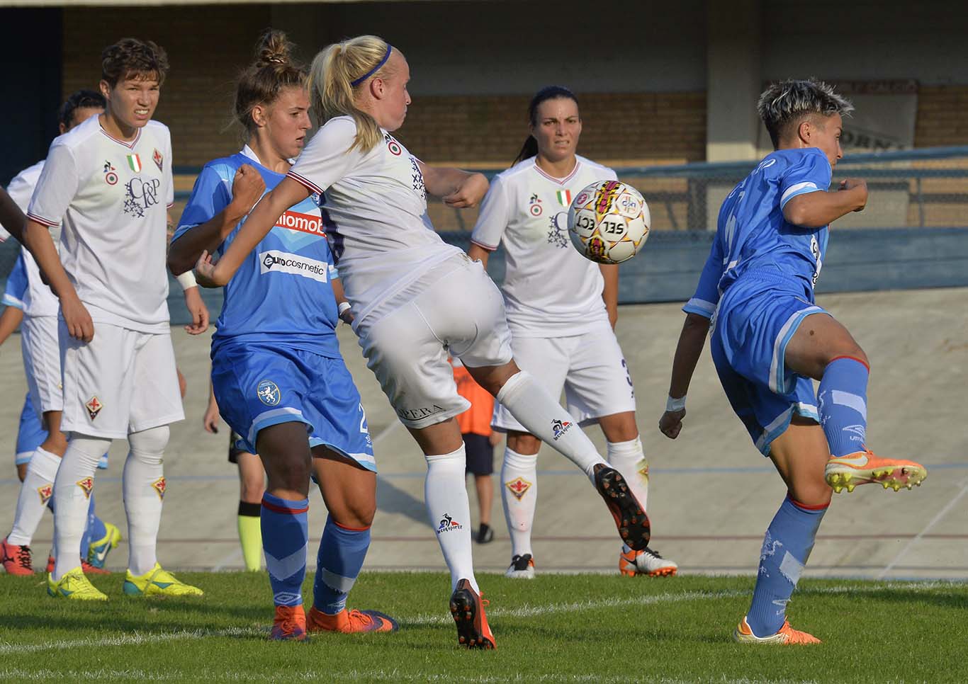 Nazionale femminile, 3-0 alla Romania con tre giocatrici viola protagoniste