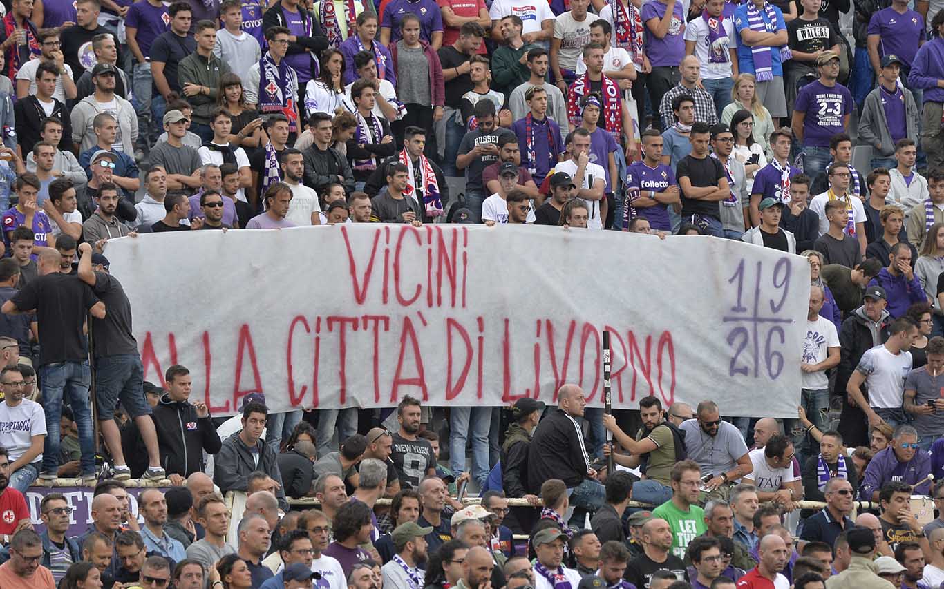 Fiorentina-Bologna Striscione Livorno