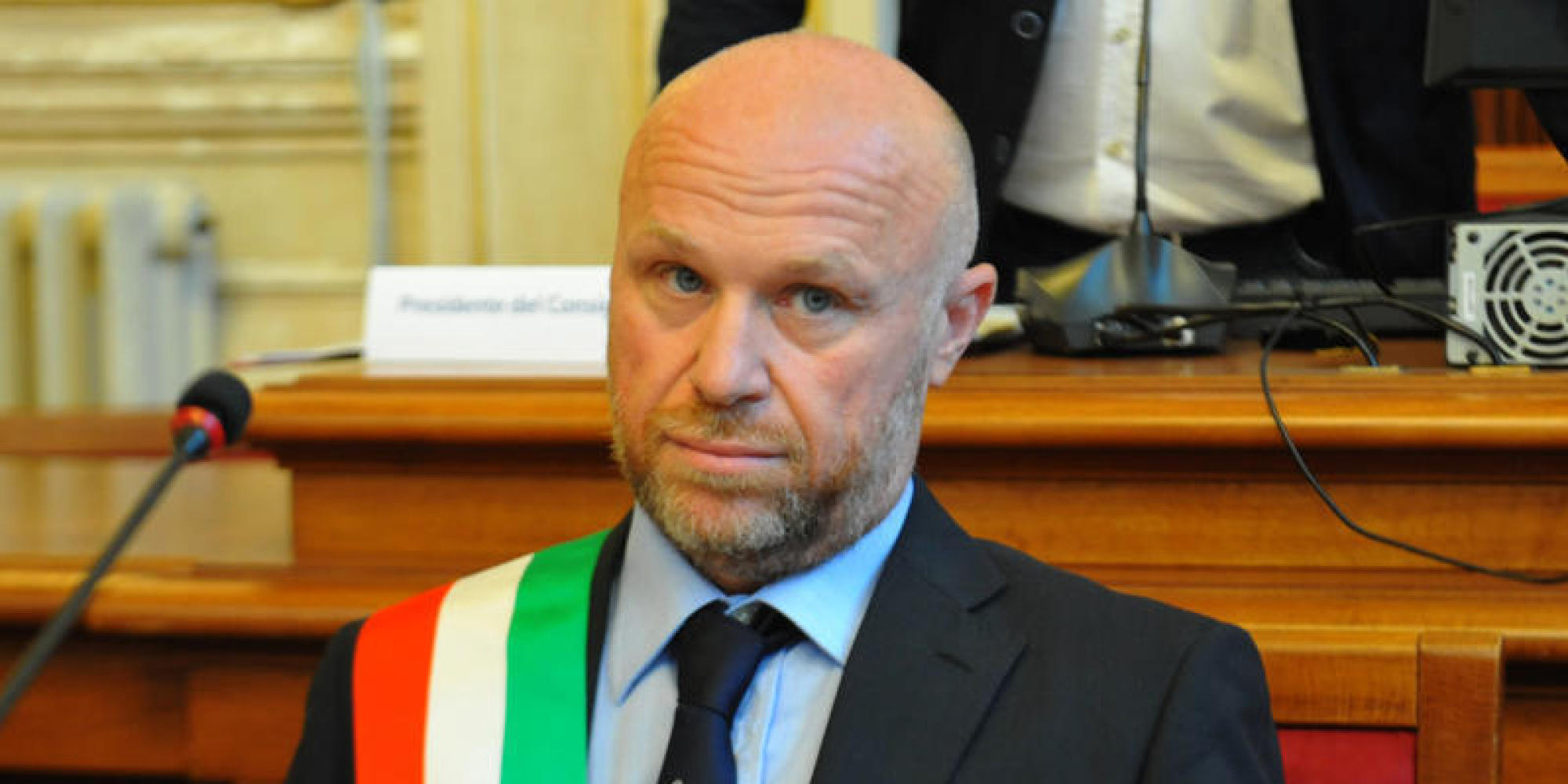 Sindaco Livorno: "Bellissima tutta questa solidarietà. Amichevole con Fiorentina? Ne stiamo parlando"