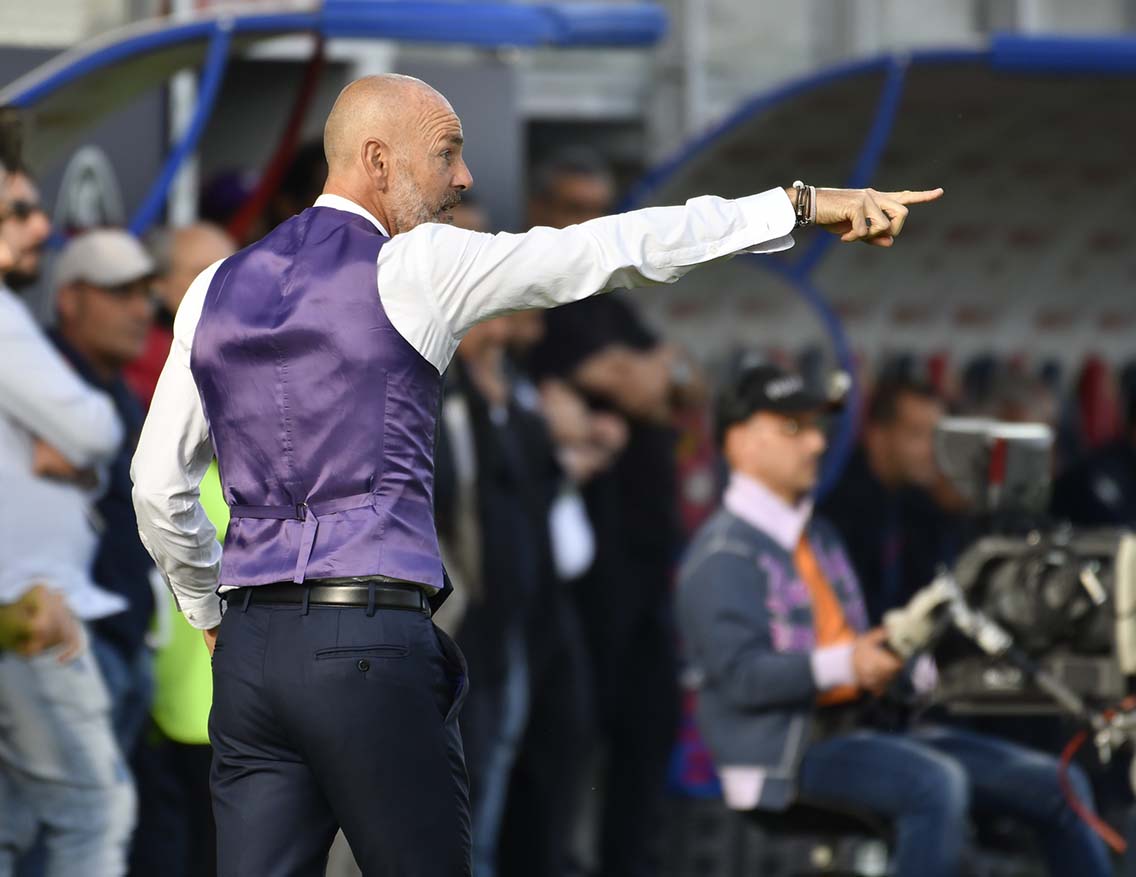 Laurini ko. Pioli studia le variabili. Pezzella esterno, difesa a 3 o Gaspar a destra?