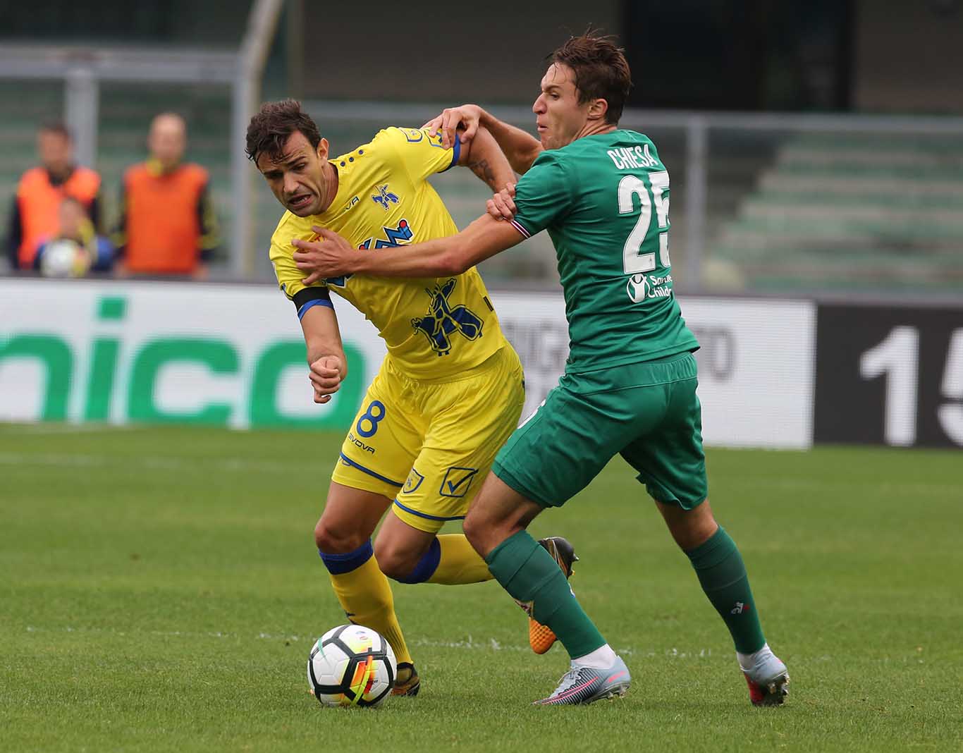 CHIEVO VERONA - FIORENTINA 01-10-2017 FEDERICO CHIESA E RADOVANOVIC. SILPRESS/ALBERTO MARIANI