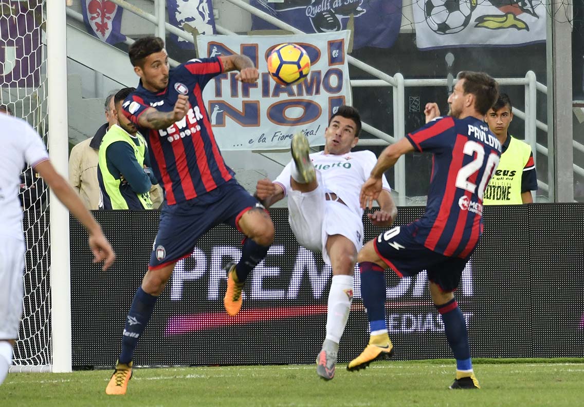Qui Crotone: Zenga con il 4-3-3 ma senza Nalini
