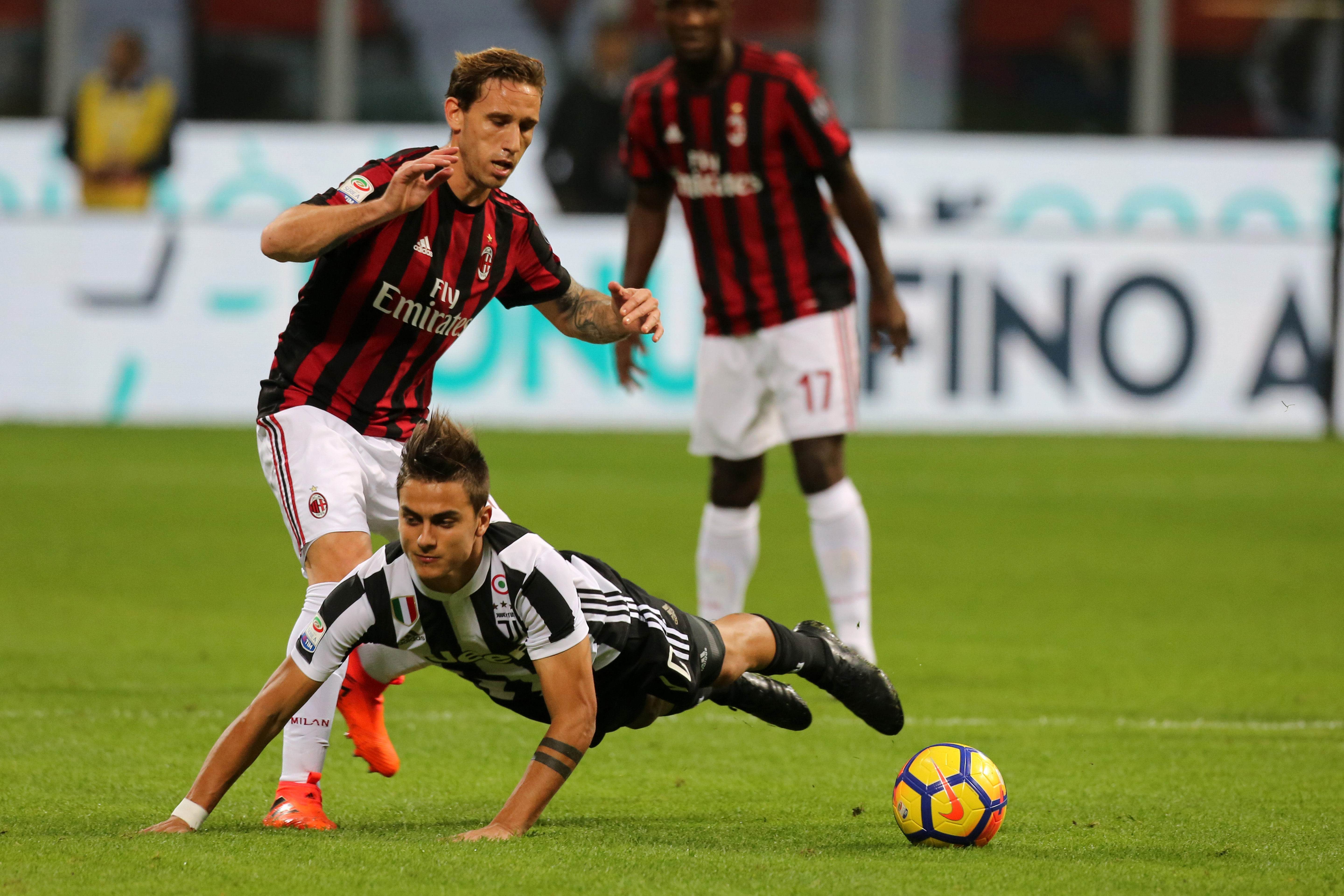 Milan, contusione ossea e muscolare per Biglia: condizioni da monitorare nei prossimi giorni