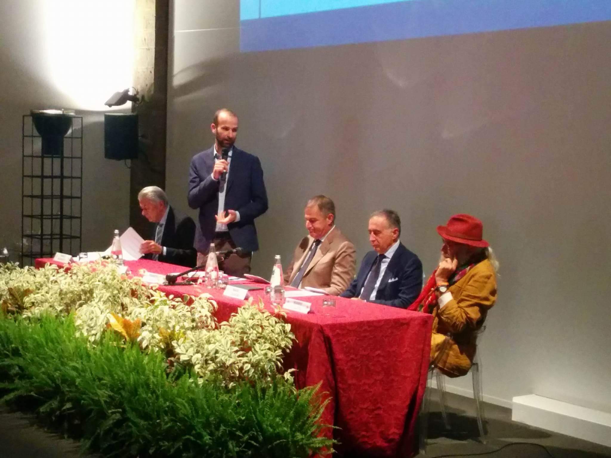 Cognigni: "La Fiorentina non è del proprietario, ma di una città. Rappresentiamo Firenze"
