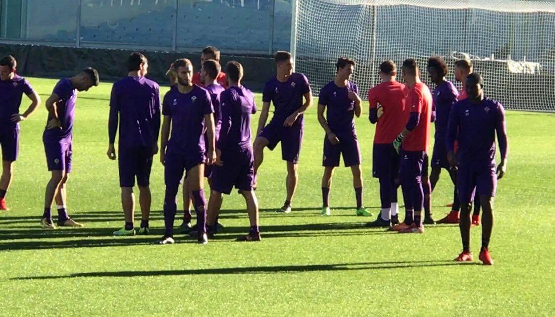 Il giovane Alberto, il pallone smarrito e una giornata al centro sportivo con Chiesa & compagni