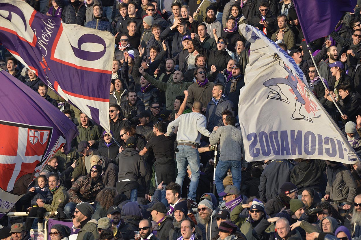 FIORENTINA-SASSUOLO. TIFOSI IN CURVA FIESOLE.SILVANO GALASSI/SILPRESS