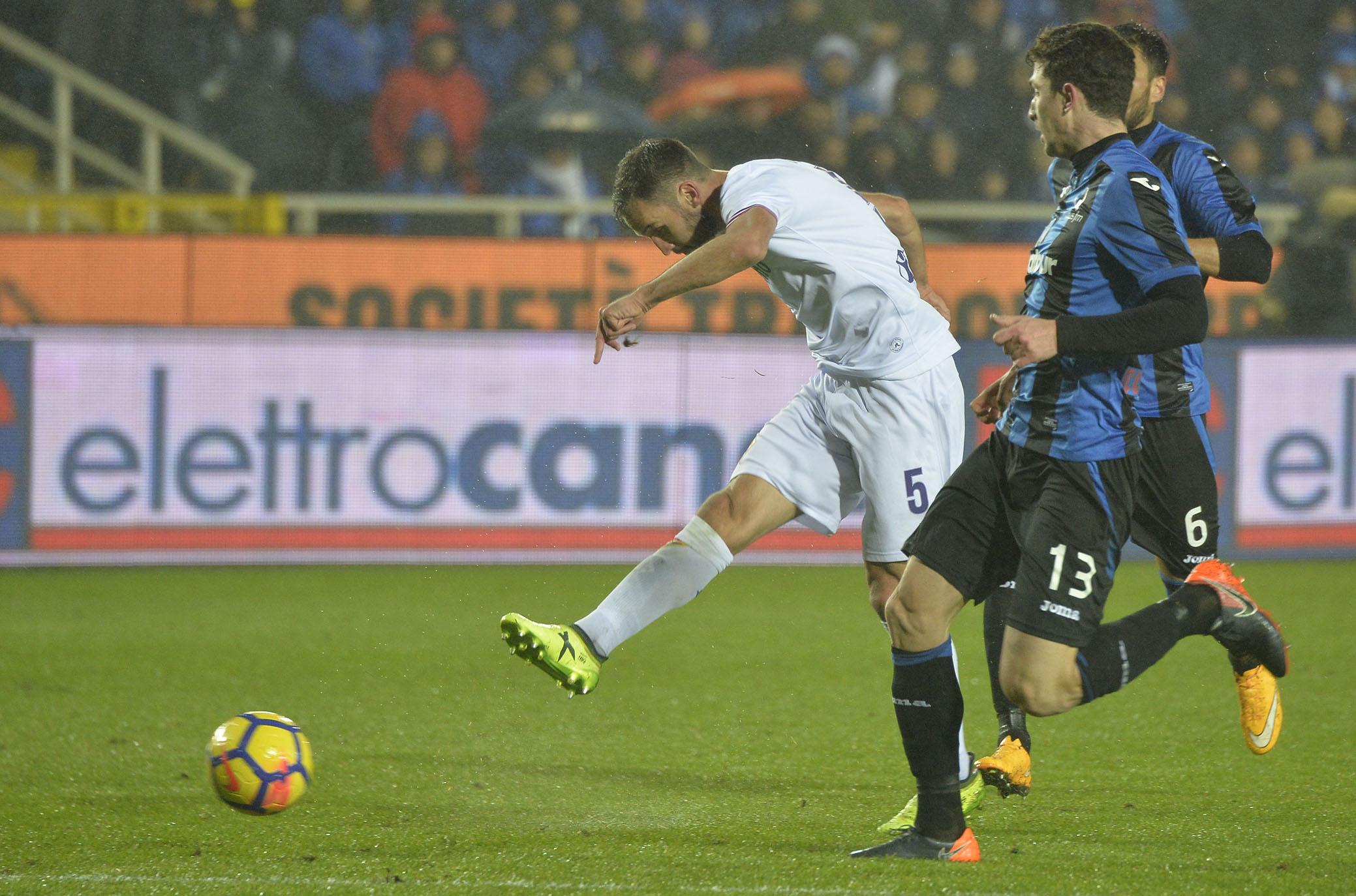 ATALANTA-FIORENTINA.18-02-18. IL GOL DI MILAN BADELJ .SILPRESS