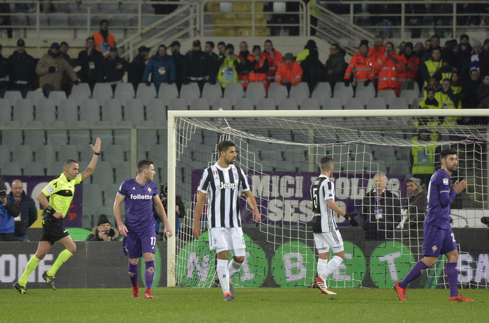 Juve, Emre Can operato alla tiroide. Stop di almeno un mese. Out dalla gara con i viola