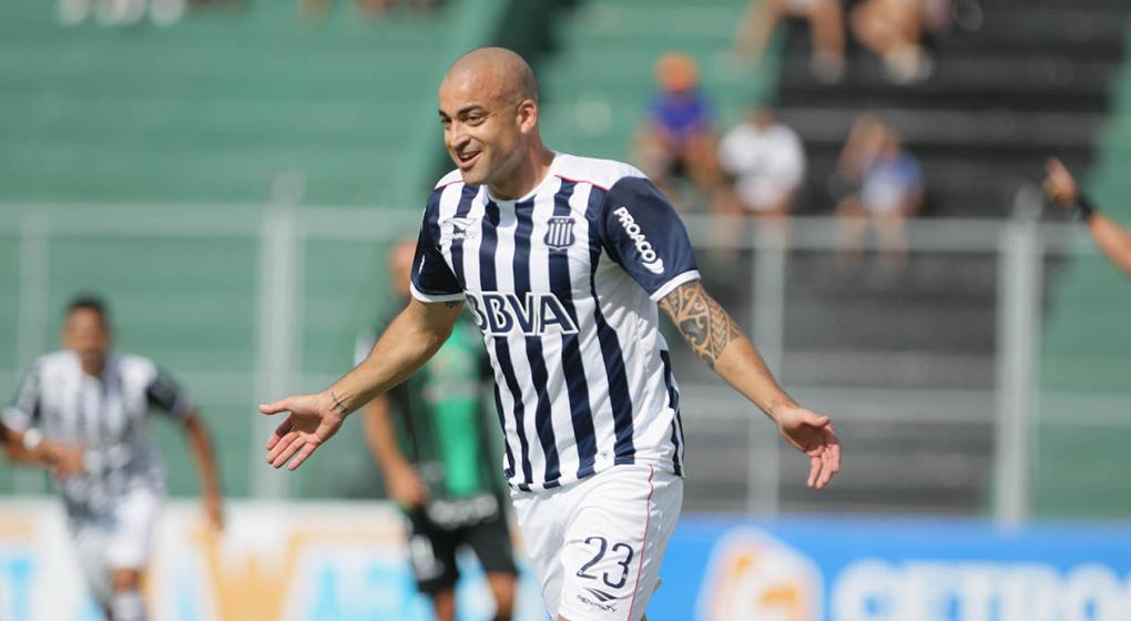 Ex Viola, Santiago Silva gol all'Argentinos Juniors e nuovo record (VIDEO)
