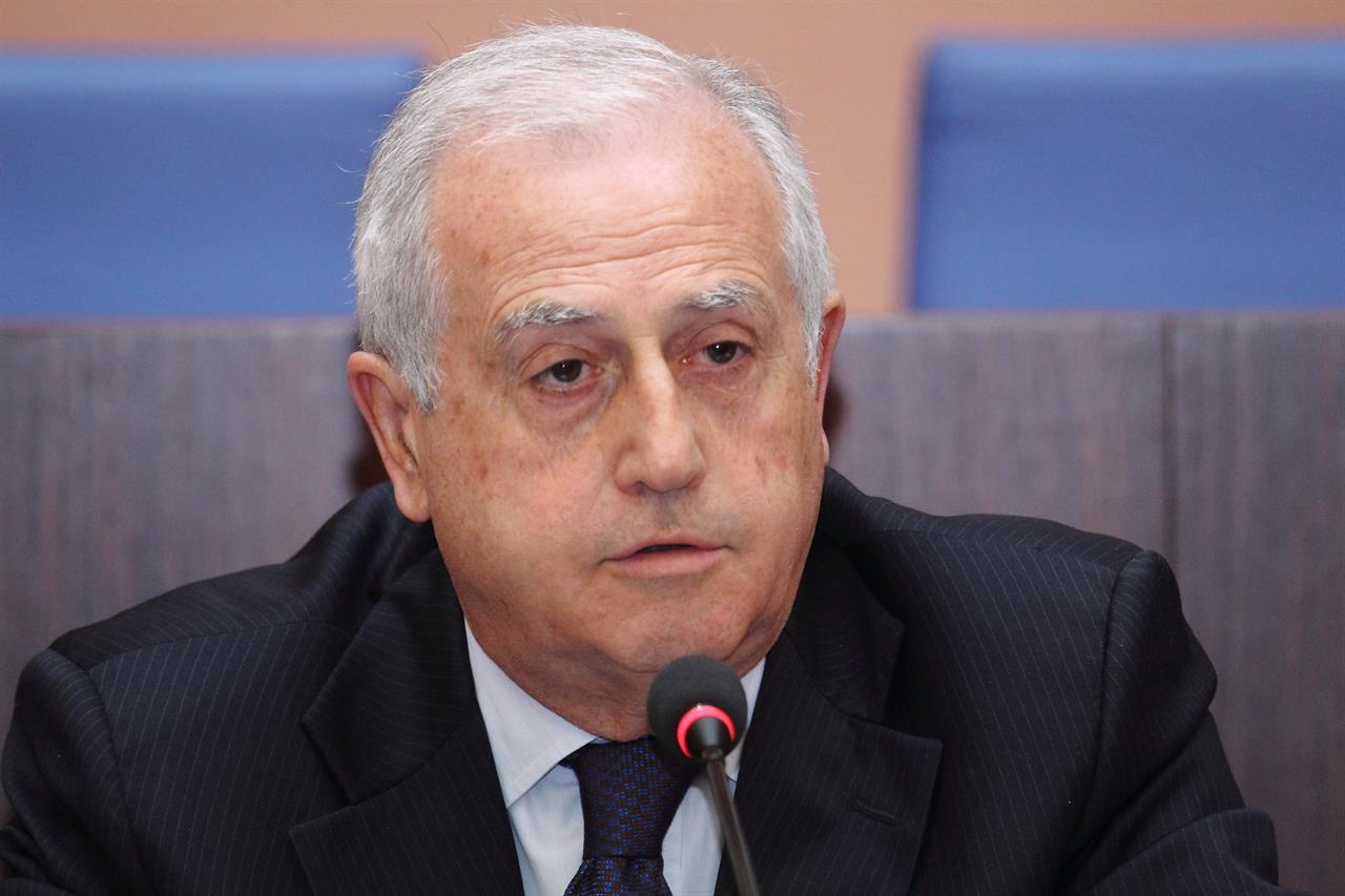 Fabbricini: "Il calcio deve divertire non dividere. I nomi per il Ct sono noti"