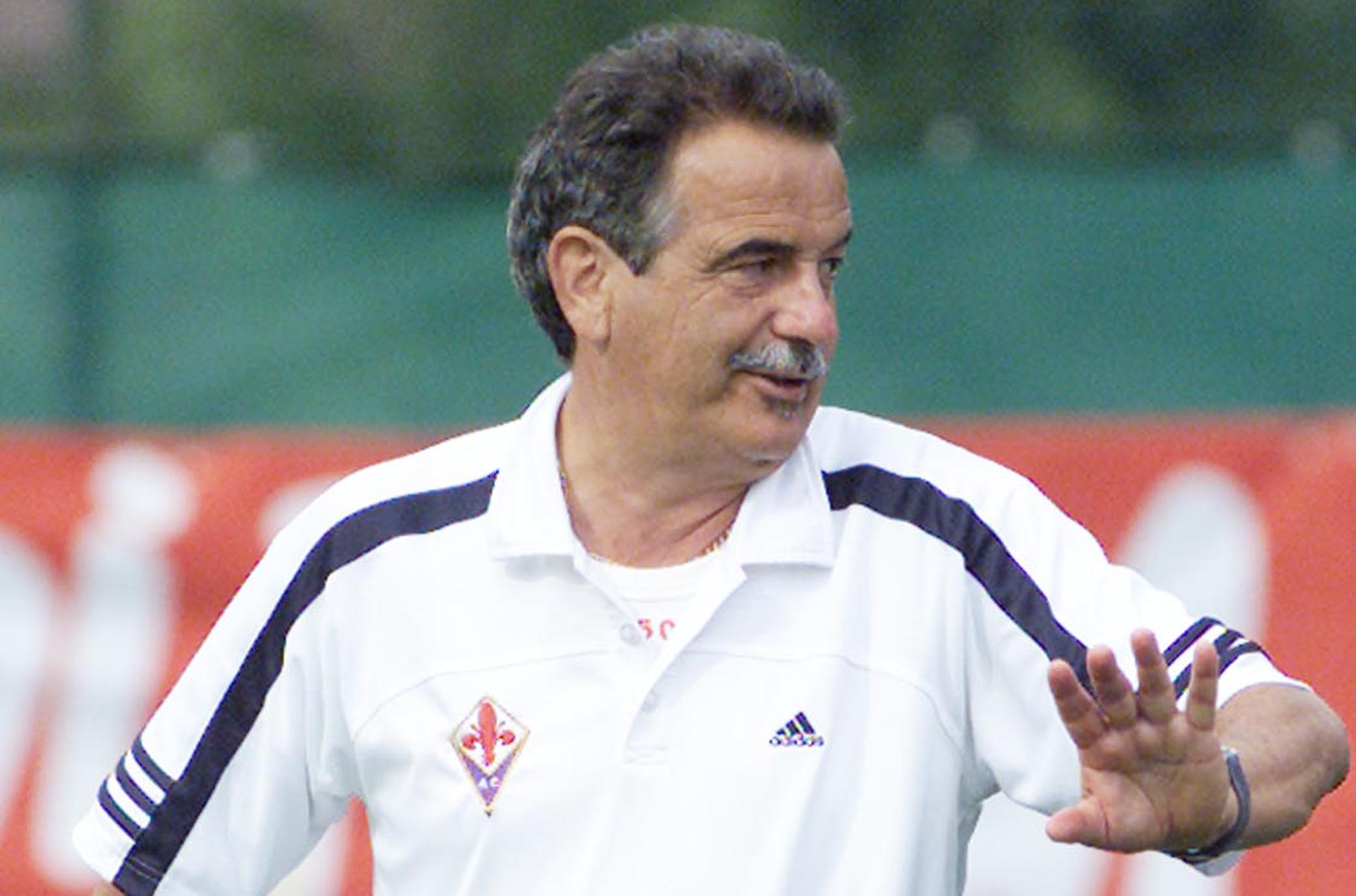 Fiorentina. Vigo di Fassa. Il mister Mondonico.