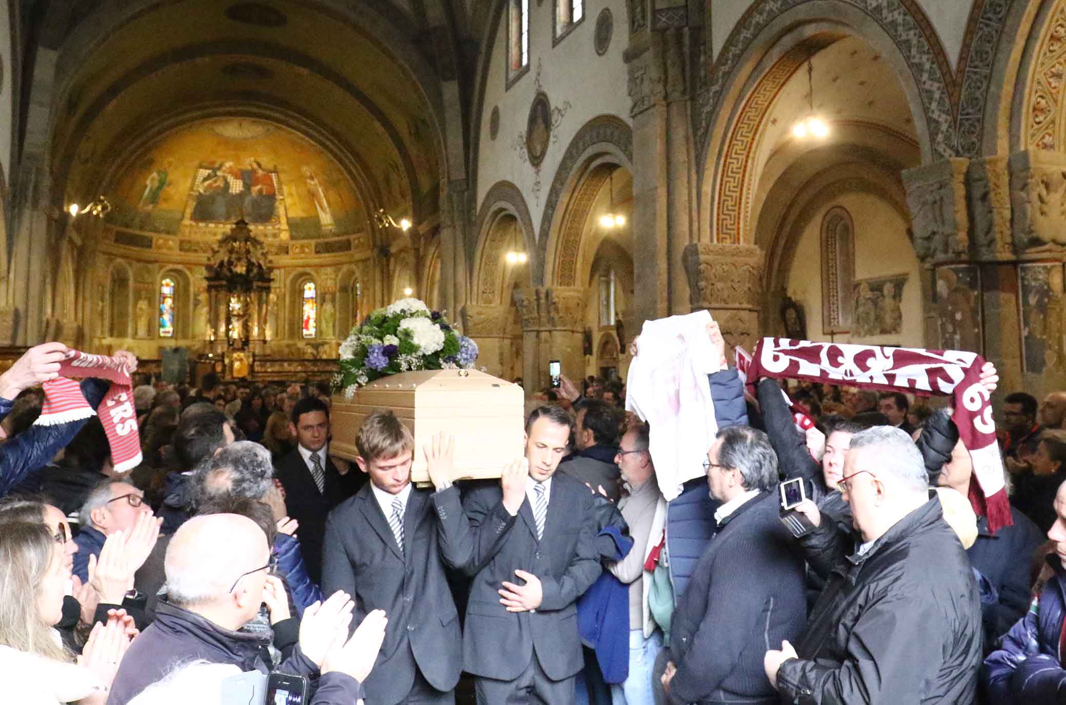 31-03-2018 Rivolta D'Adda Ph Alberto Mariani Silpress , funerali di Emiliano Mondonico allenatore Fiorentina ,Atalanta,Torino, Albinoleffe Nella Foto, la cerimonia di Emiliano Mondonico