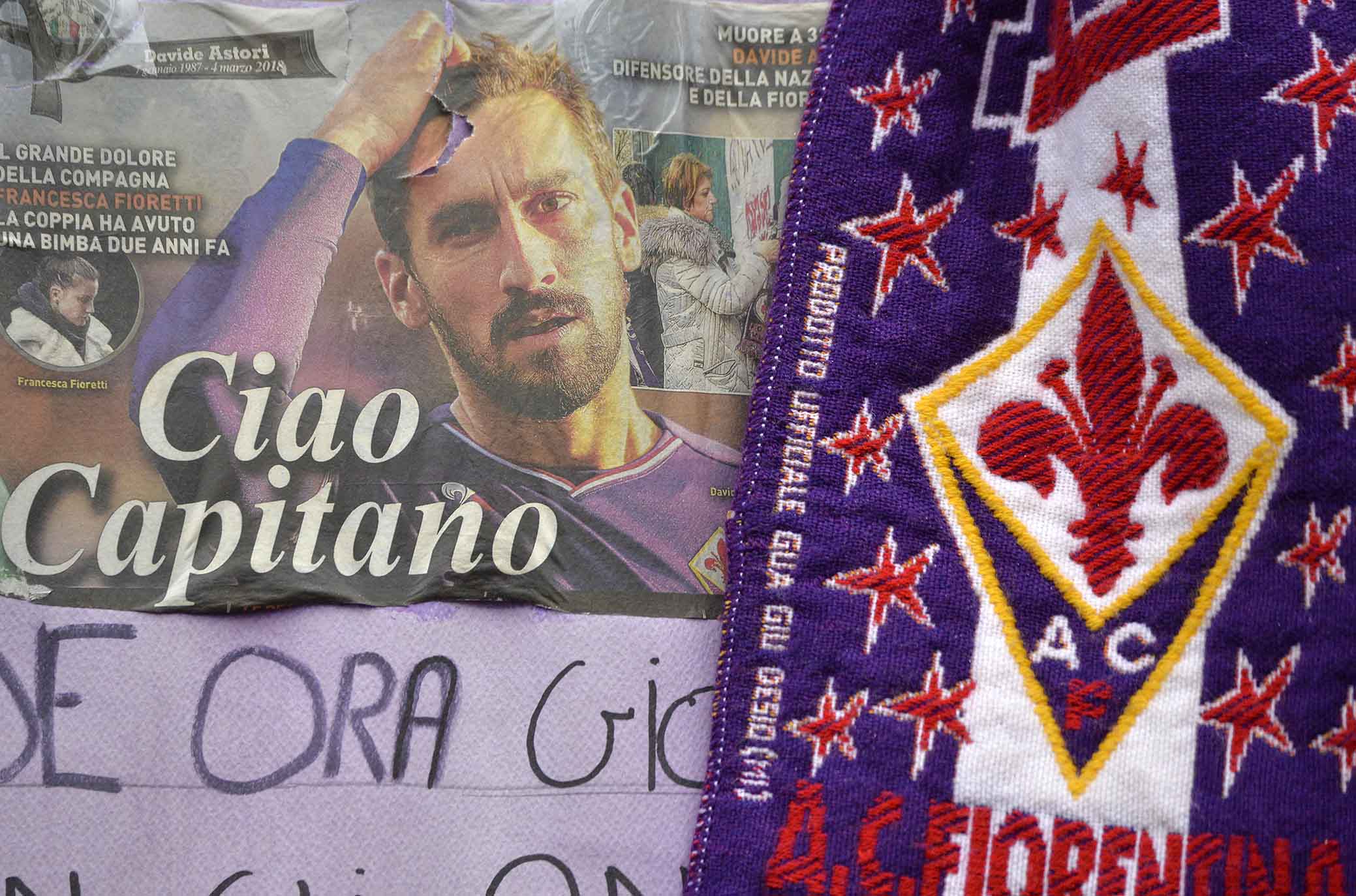 FIORENTINA 10-03-2018. DIMOSTRAZIONE DI AFFETTO DEI TIFOSI A DAVIDE ASTORI ALLO STADIO FRANCHI. SILPRESS/GALASSI SILVANO