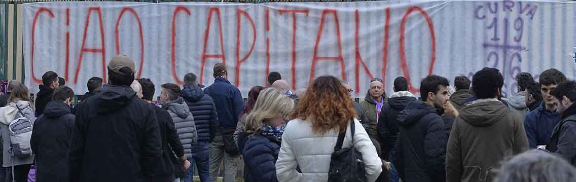 FIORENTINA 04-03-2018. DOLORE DEI TIFOSI PER LA MORTE DI DAVID ASTORI. . SILPRESS/GALASSI SILVANO