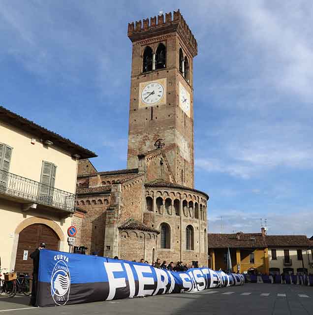 31-03-2018 Rivolta D'Adda Ph Alberto Mariani Silpress , funerali di Emiliano Mondonico allenatore Fiorentina ,Atalanta,Torino, Albinoleffe Nella Foto, la cerimonia di Emiliano Mondonico