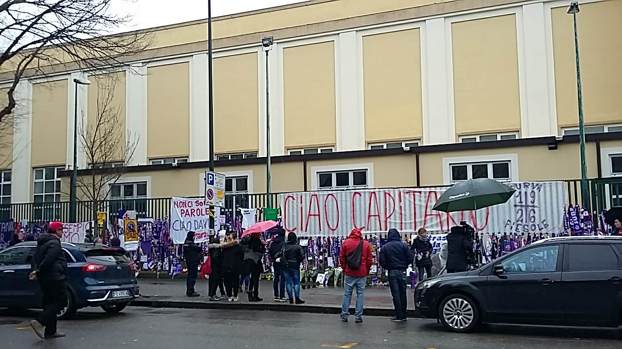 Il fratello di Astori nomina consulente per l'autopsia. La procura non ammette la Fiorentina