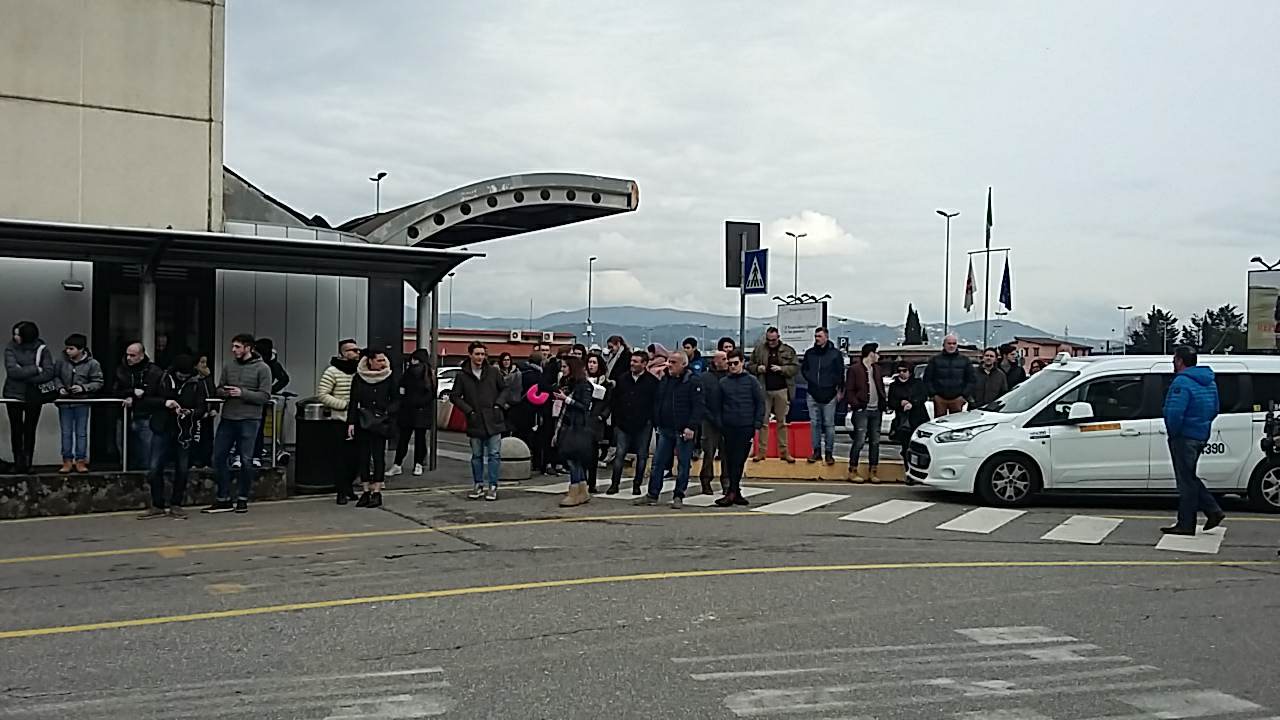 Calcio e sponsor: Toscana Aeroporti polemica col Pisa per via della Fiorentina