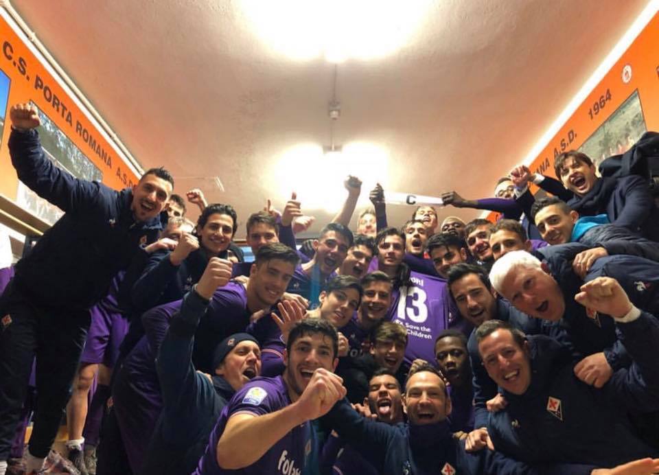 Primavera, anche negli spogliatoi la dedica per la vittoria a Capitan Astori (FOTO)
