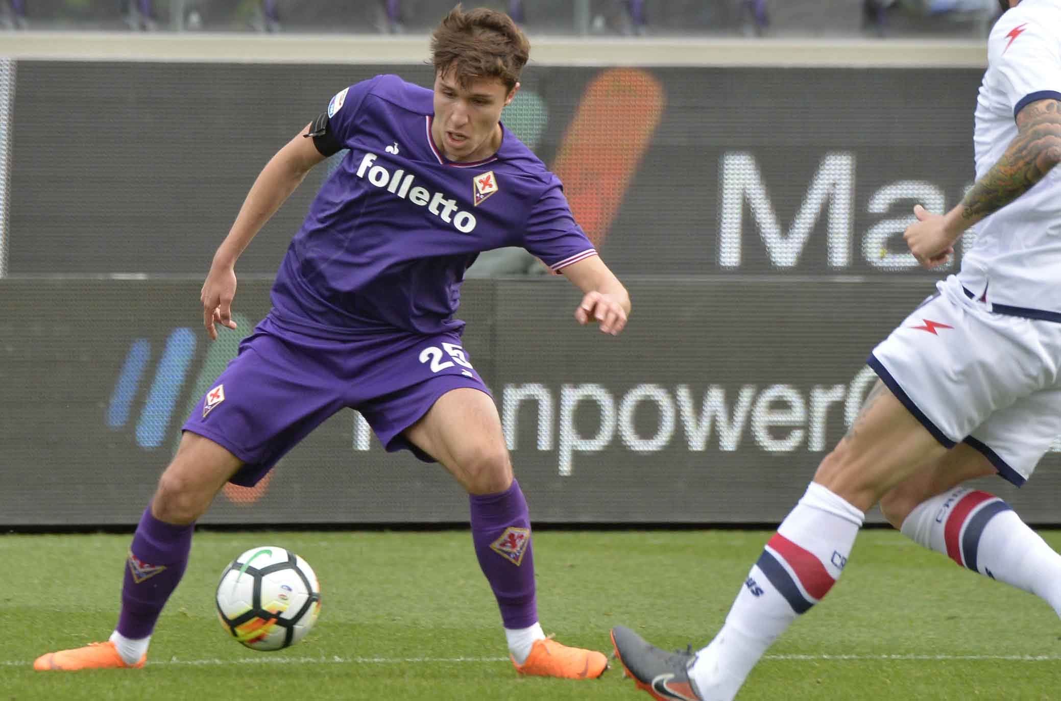 La Fiorentina non cambia idea su Chiesa: "Non si vende". Ma da 70 milioni in sù...