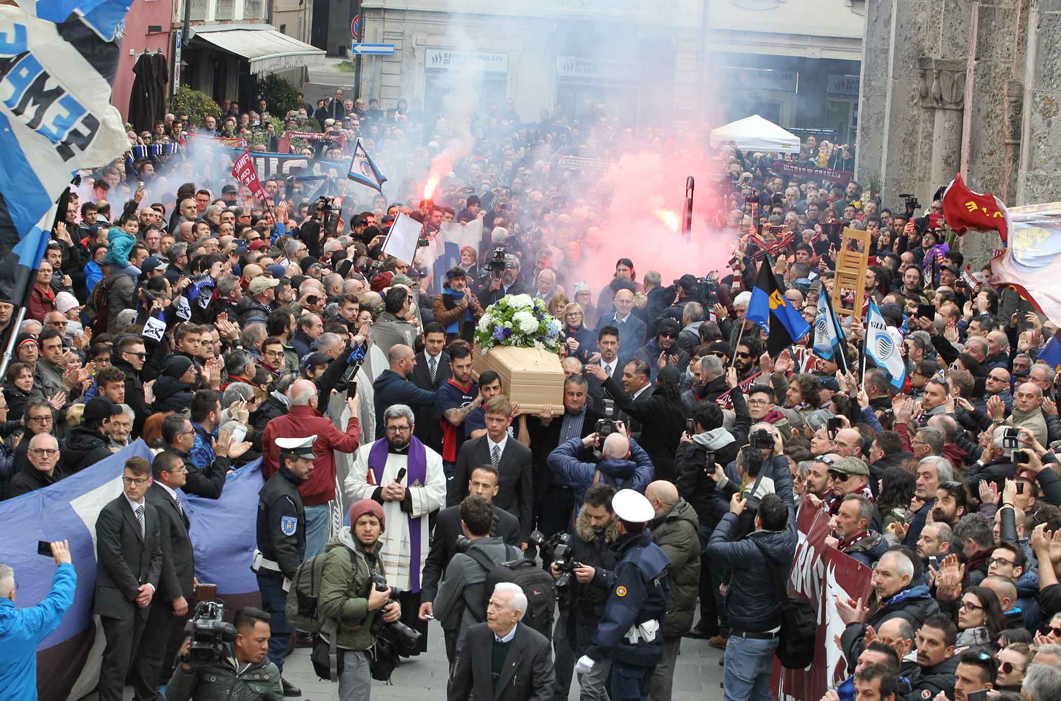 31-03-2018 Rivolta D'Adda Ph Alberto Mariani Silpress , funerali di Emiliano Mondonico allenatore Fiorentina ,Atalanta,Torino, Albinoleffe Nella Foto, la cerimonia di Emiliano Mondonico. ,