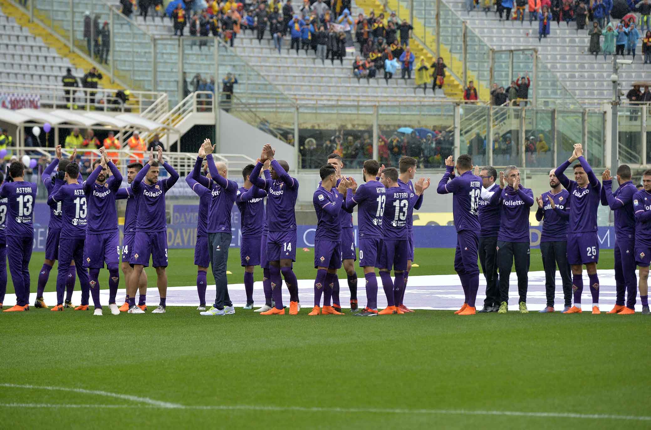 Panini omaggia la Fiorentina: la top 11 è tutta viola