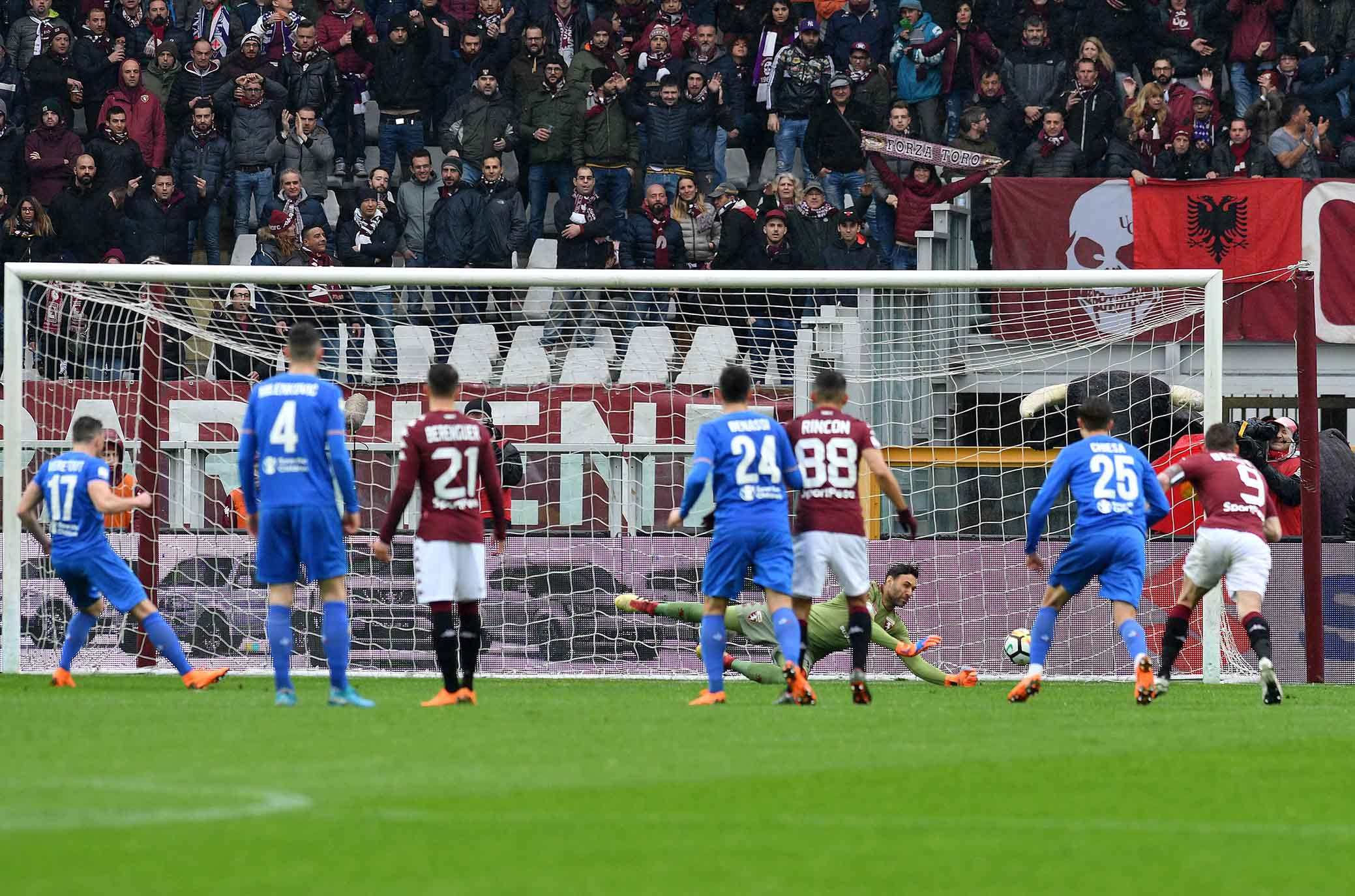 TORINO-FIORENTINA 18-03-2018. SIRIGU PARA IL RIGORE. SILPRESS/GALASSI SILVANO