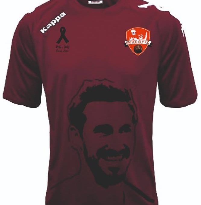 Maglie ad hoc per Astori anche in Puglia. Dalla vendita fondi per la lotta alla Leucemia