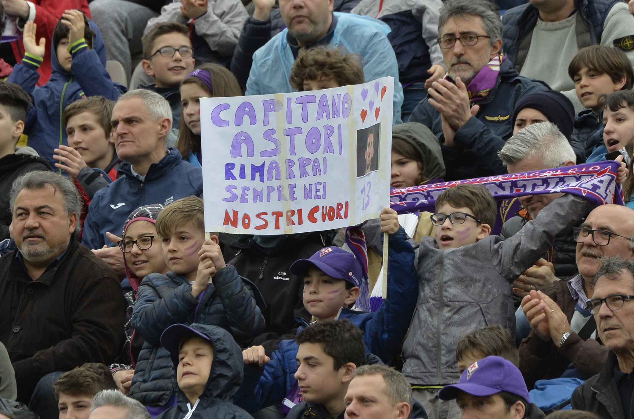 FIORENTINA-SPAL 15-04-2018 STRISCIONE IN RICORDO DI DAVIDE ASTORI. SILPRESS/GALASSI SILVANO