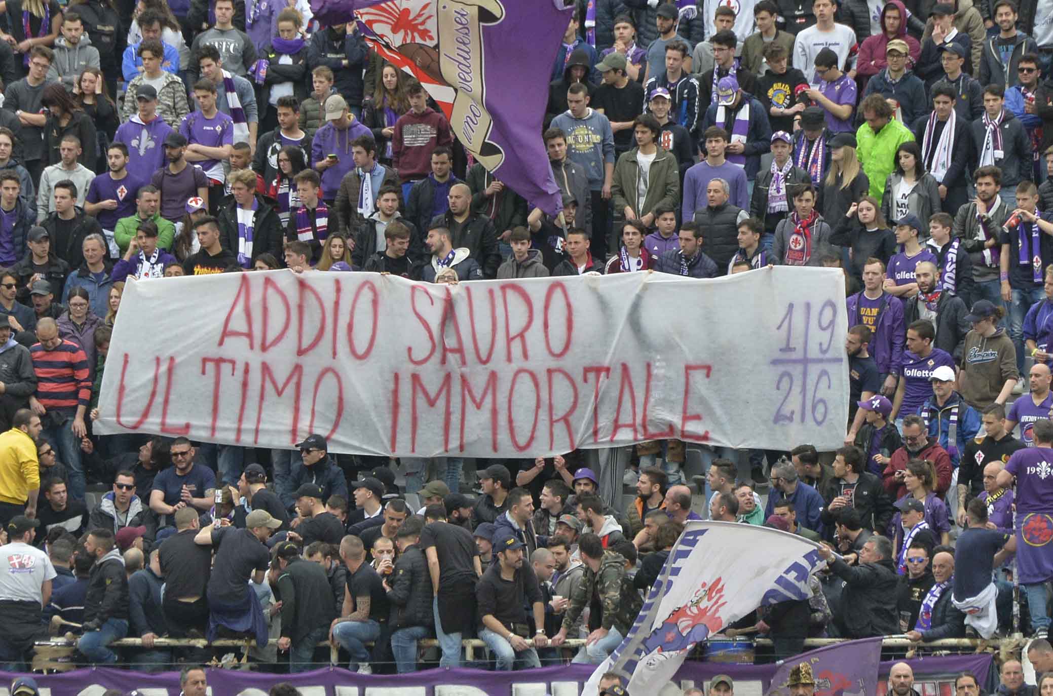 FIORENTINA-SPAL 15-04-2018 STRISCIONE. SILPRESS/GALASSI SILVANO