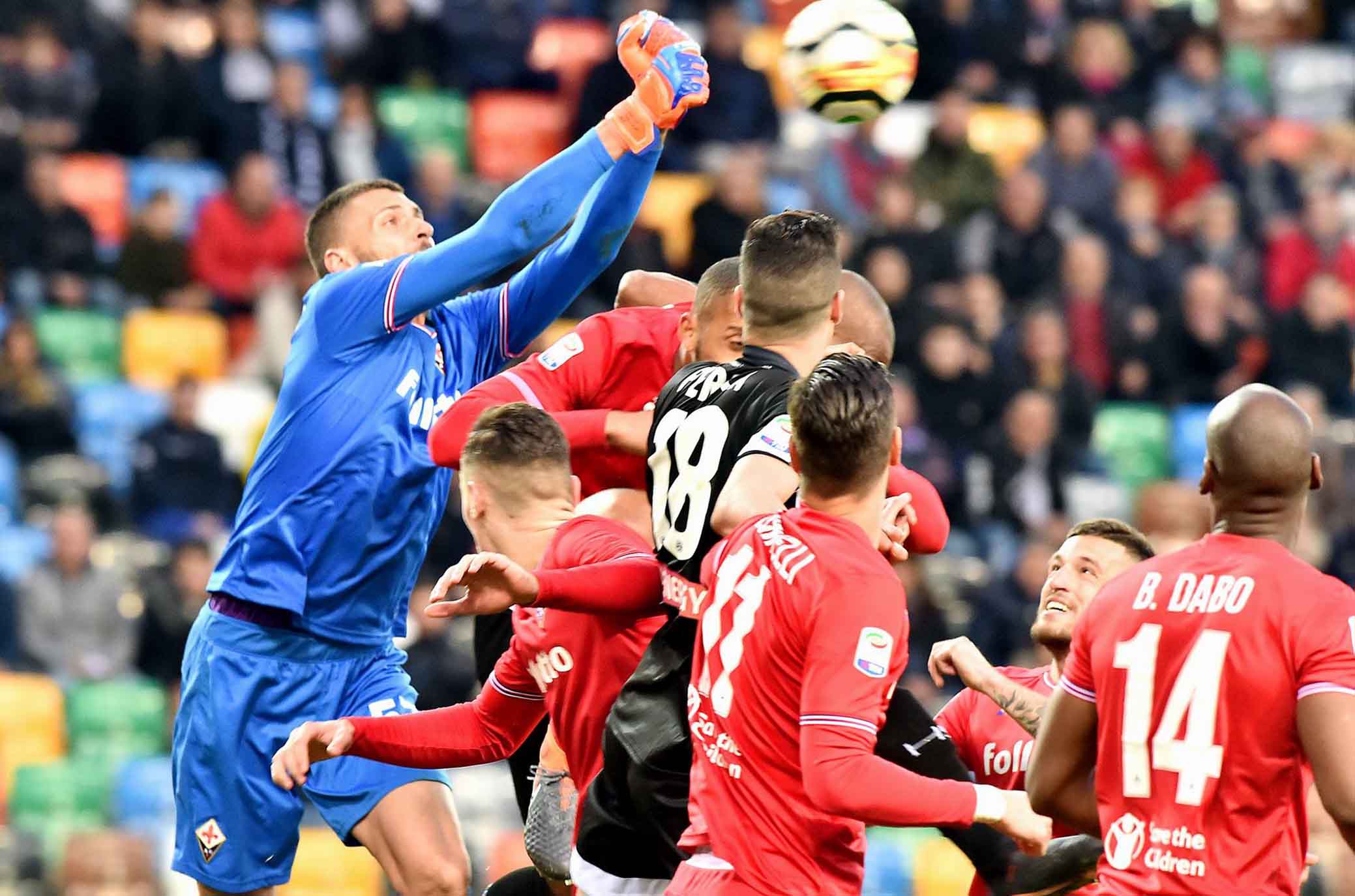 1 gol subito nelle ultime 5 gare. Nessuno meglio della difesa viola, 6° assoluta in A