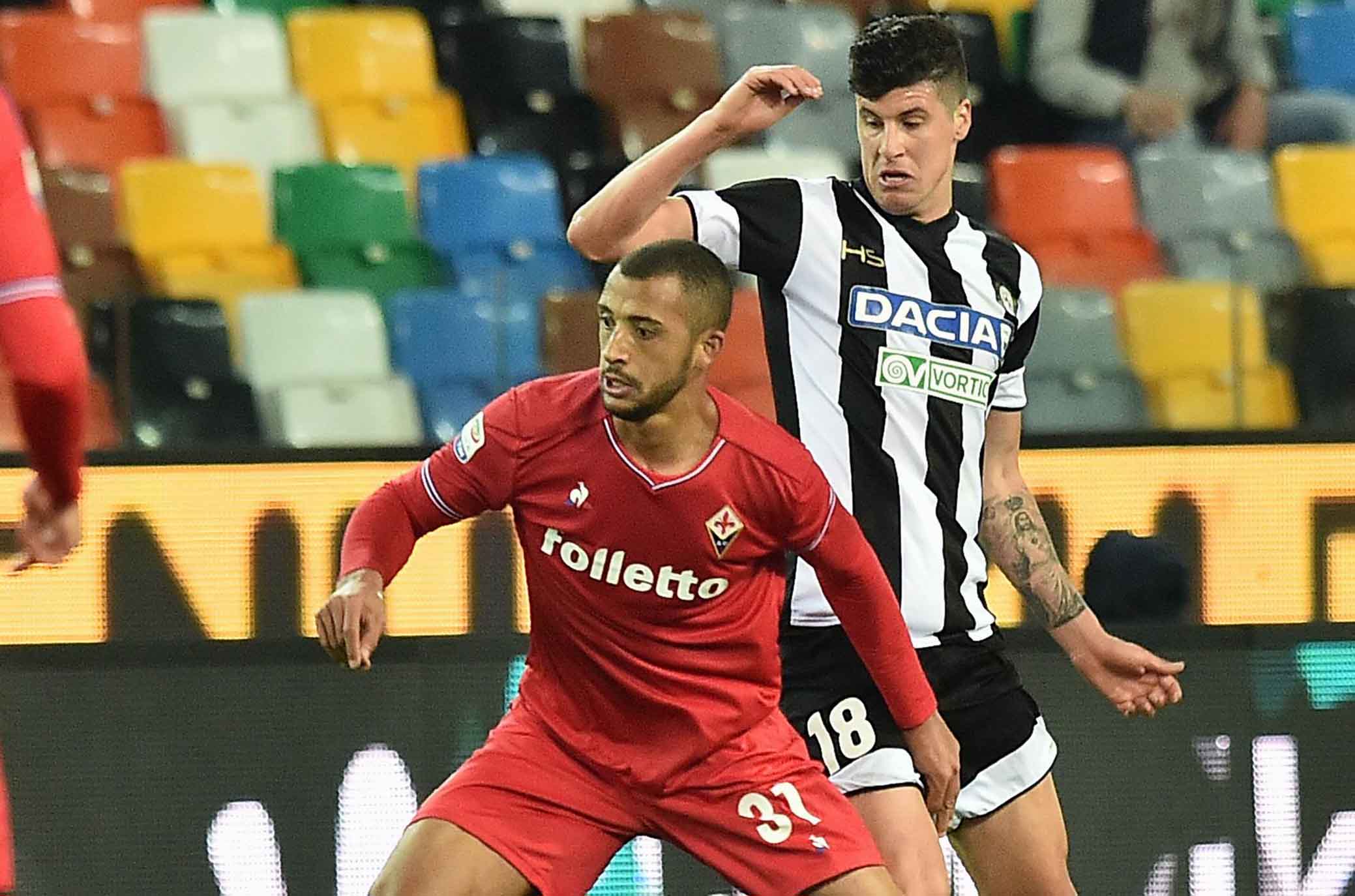 Ufficiale: Vitor Hugo salterà il Napoli per infortunio muscolare