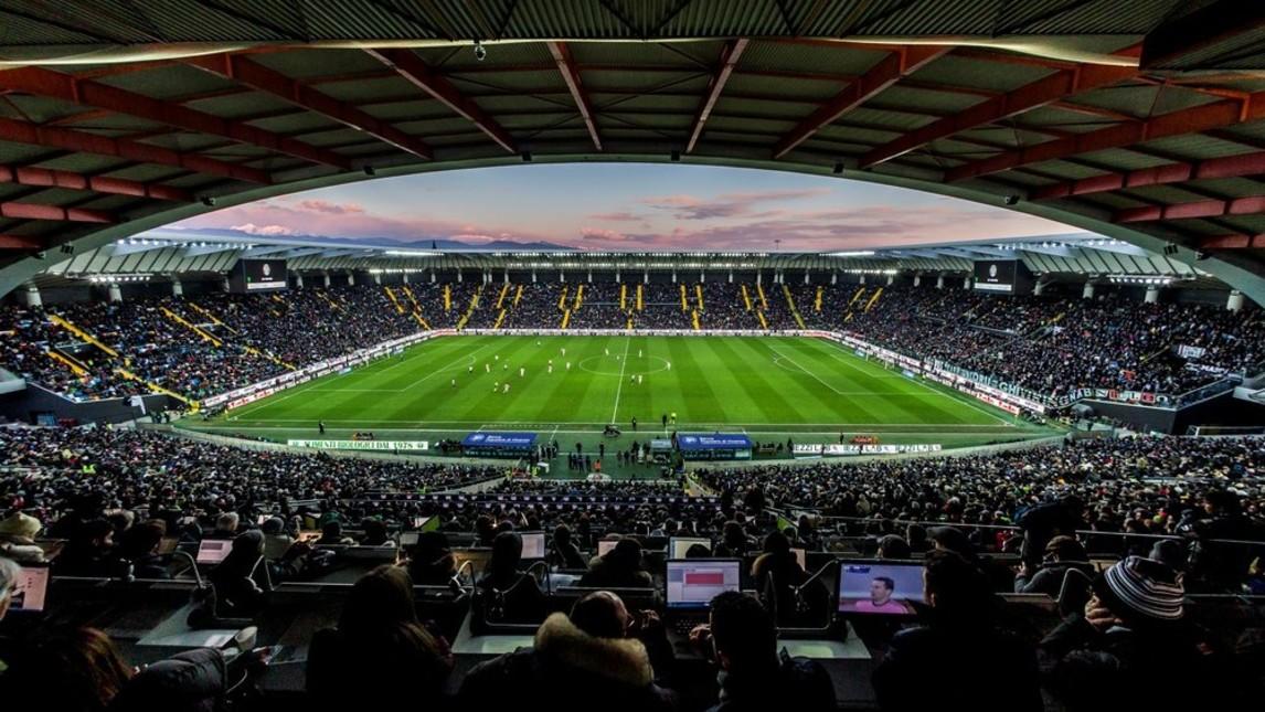 Lega, oggi le decisioni post decreto. Udinese-Fiorentina o a porte chiuse o slitta