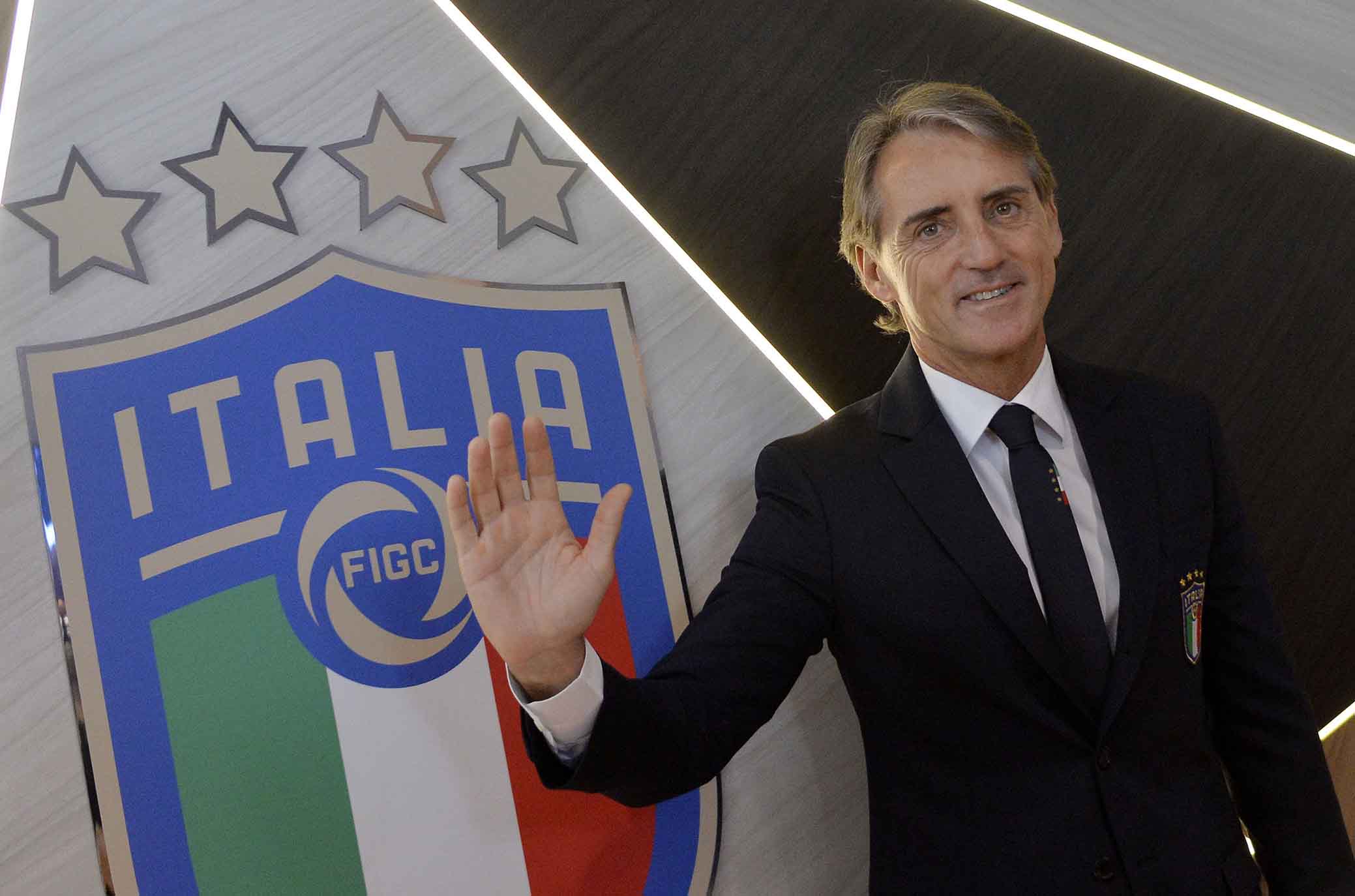 Mancini: "Chiesa può diventare molto bravo, ci vorrà tempo"