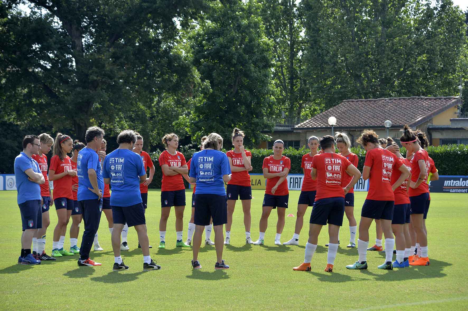 Nazionale femminile, pesante ko con la Danimarca ad Empoli. Le giocatrici viola...